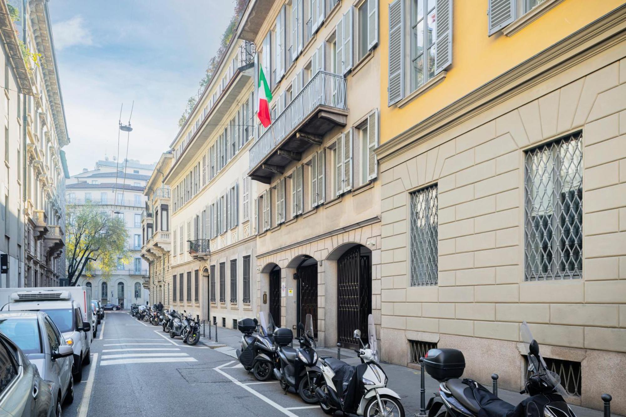 Relstay - Borgonuovo Milan Exterior photo