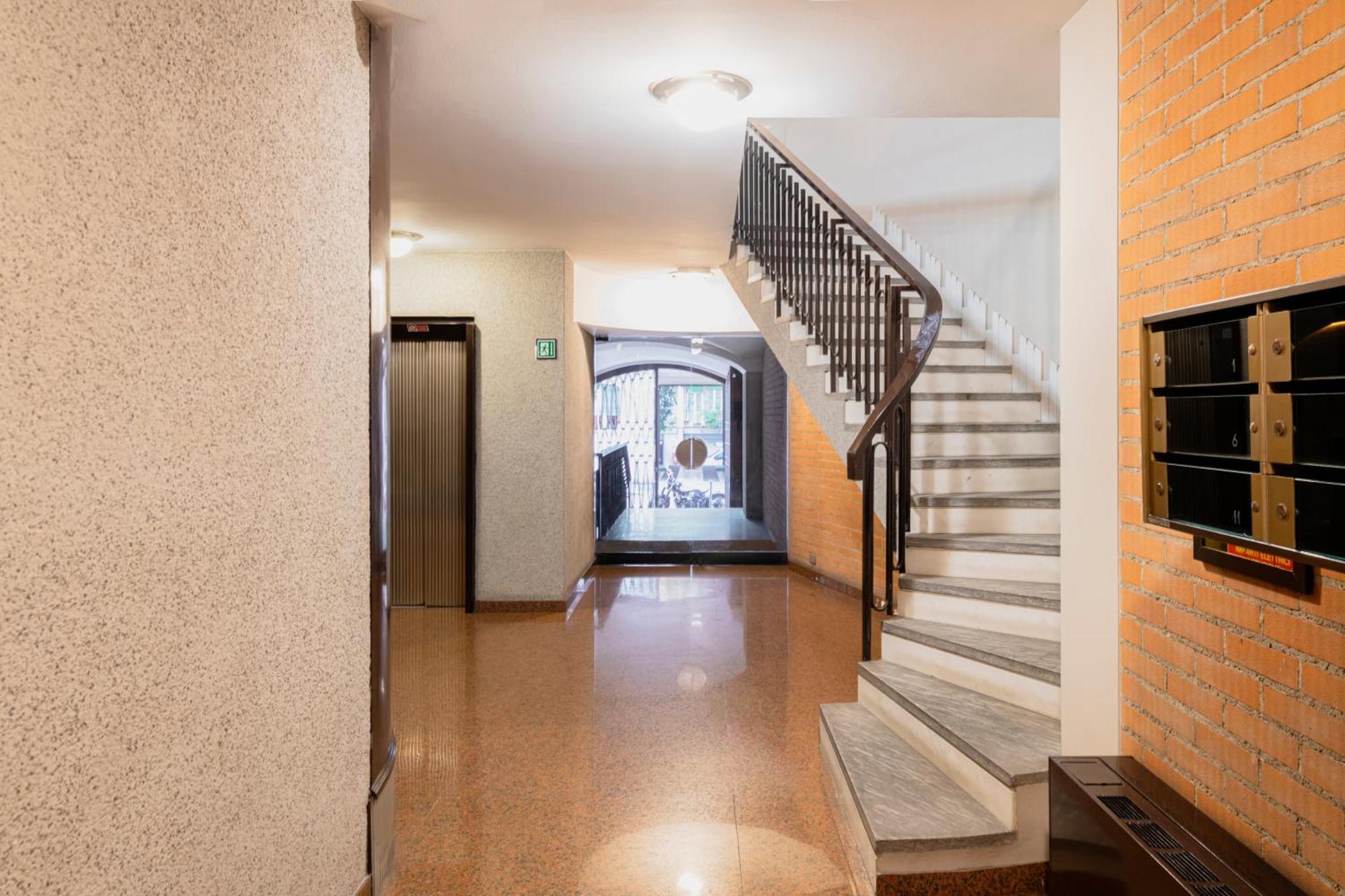 Relstay - Borgonuovo Milan Exterior photo